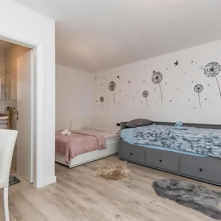 3 Bedroom Beautiful In *
